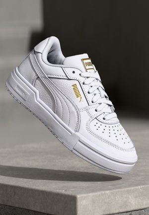 Tenisky - white