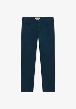 Pantalones ajustados azul marino con botón y cremallera frontal, trabillas para cinturón y bolsillos delanteros y para monedas, colocados planos sobre un fondo blanco.