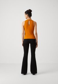 VILA VIBABIA O NECK - Top - honey ginger