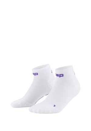 RUN COMPRESSION ULTRALIGHT LOW CUT 4.0 - Sportsocken - white