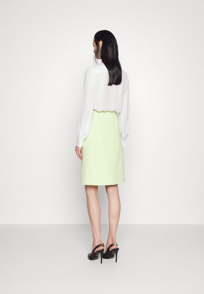 MOSCHINO Krilo A-kroja - green