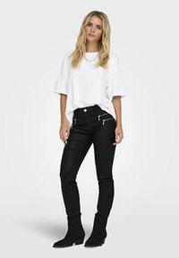 ONLY FALBALA  - Vaqueros pitillo - black