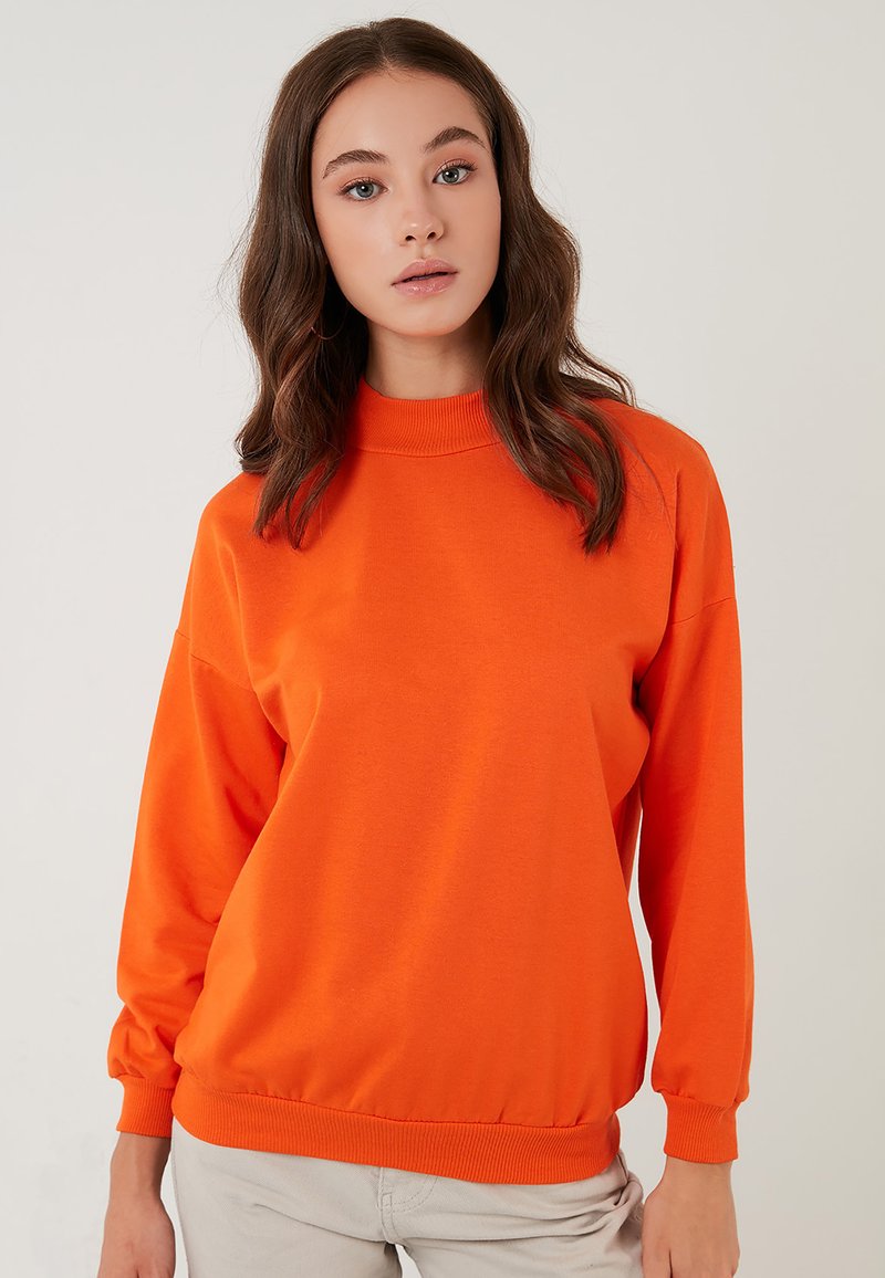 LELA HIGH COLLAR  - Sportska majica - orange color