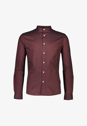 Bordeaux langemouw overhemd met een opstaande kraag, voorzien van een getextureerde stof en witte knopen aan de voorkant.