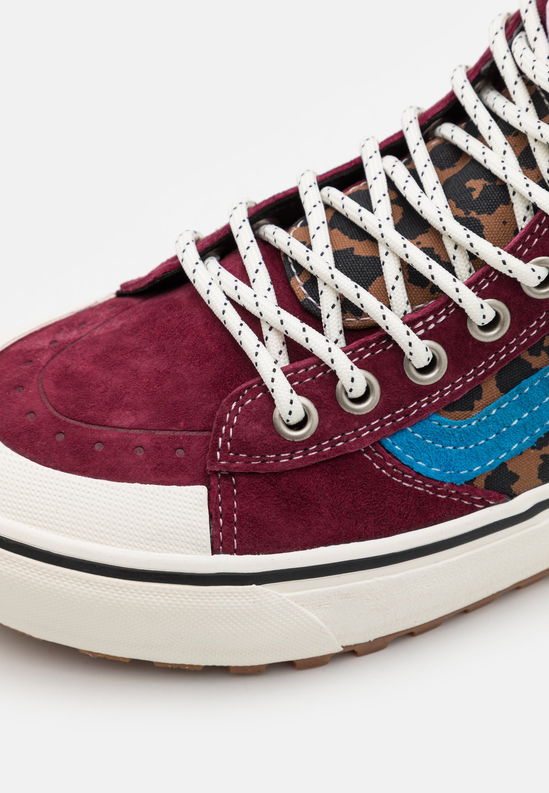 Vans SK8-HI MTE 2 UNISEX - Zapatillas altas - pomegranate/burdeos -  Zalando.es