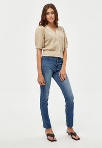 PEPPERCORN PCDESTINA - Cardigan - feather gray