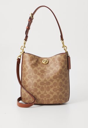 COACH WILLOW SOFT BUCKET BAG 19 IN SIGNATURE CANVAS - Handbag - tan caramel