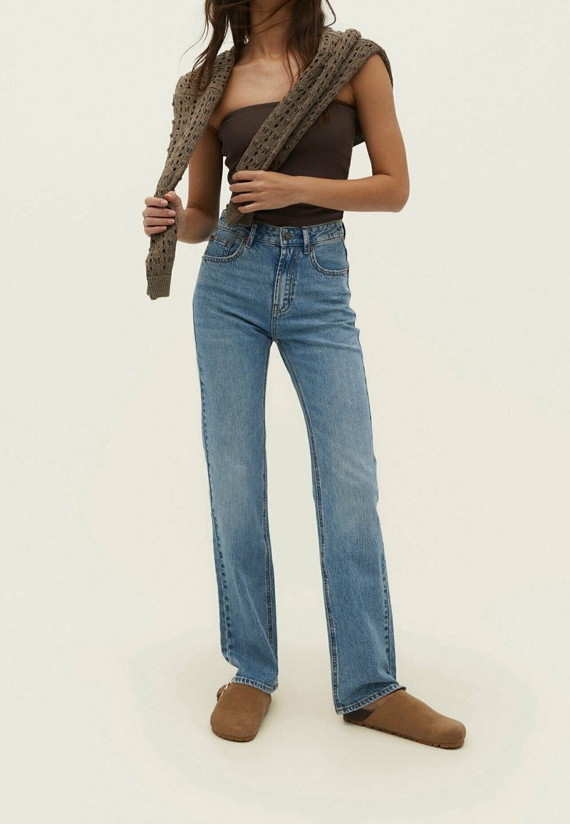 Straight Fit Stradivarius Pantalones Vaqueros Up Jeans Vaqueros
