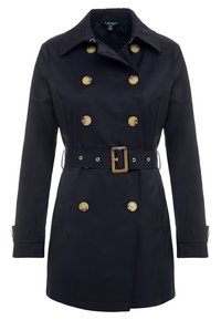 Tmavě modrý dvouřadový trenčkot s béžovými knoflíky, opasek v pase s obdélníkovou sponou a dlouhé rukávy s knoflíkovými manžetami.