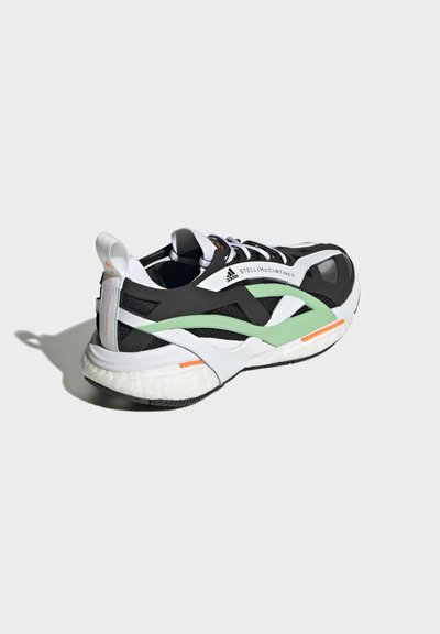adidas by Stella McCartney SOLAR GLIDE - Sapatos para corrida em estrada - black