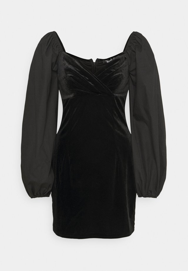 WRAP FRONT DRESS - Robe fourreau - black