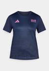 BER25 AOP TEE - T-skjorte til trening - collegiate navy