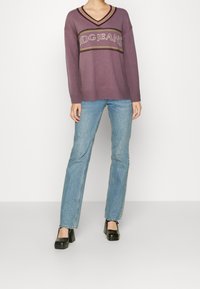 BDG Urban Outfitters Stickad tröja - purple