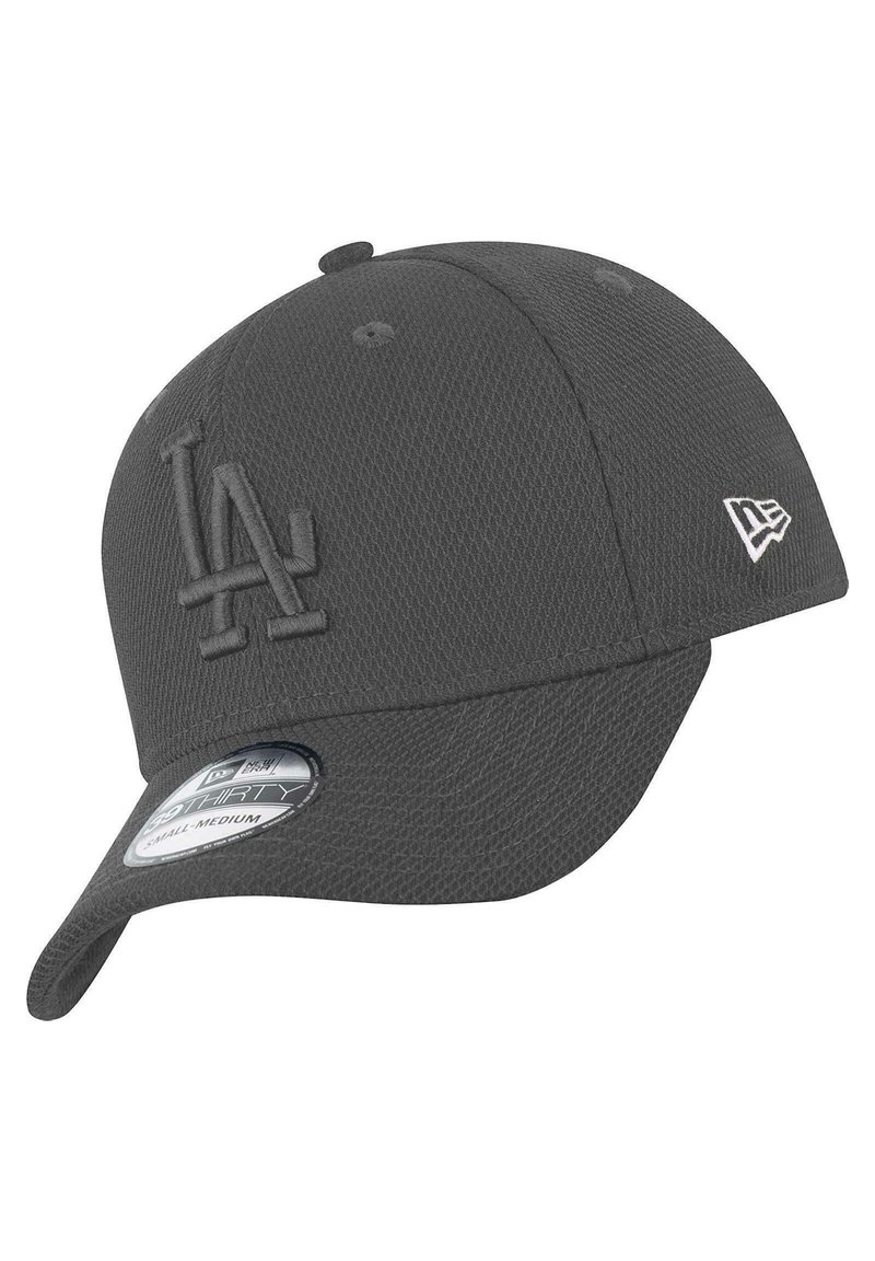 Gray cap with embossed "LA" logo, made from textured fabric. Features a curved brim and a New Era tag on the side. Size small-medium.