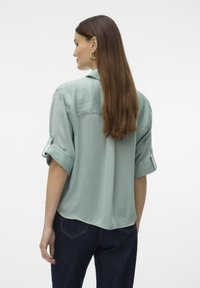 Aware VMFABIANA 3/4 - Blusa - green milieu