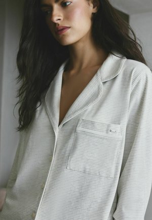 Next, PETITE FIT - JERSEY BUTTON THROUGH PYJAMAS SET - Set lenjerie de noapte - grey stripe