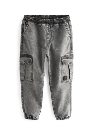 Pantalon cargo jogger gris avec taille élastique, cordon, poches latérales à rabat, poches avant et poignets élastiques sur fond blanc.