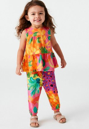 SET - Pantalones - tropical floral