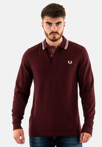 Fred Perry Camiseta de manga larga - rouge