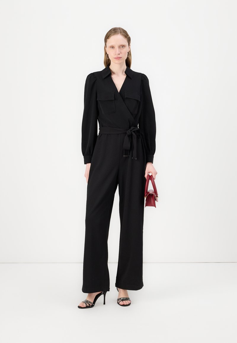 DKNY BALLOON SLEEVE WITH COLLAR AND UTILITY POCKETS - Jumpsuit - black -  Zalando.co.uk