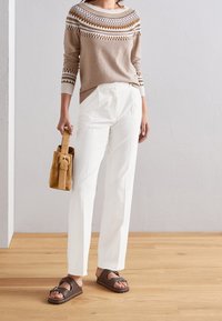 Esprit Sweter