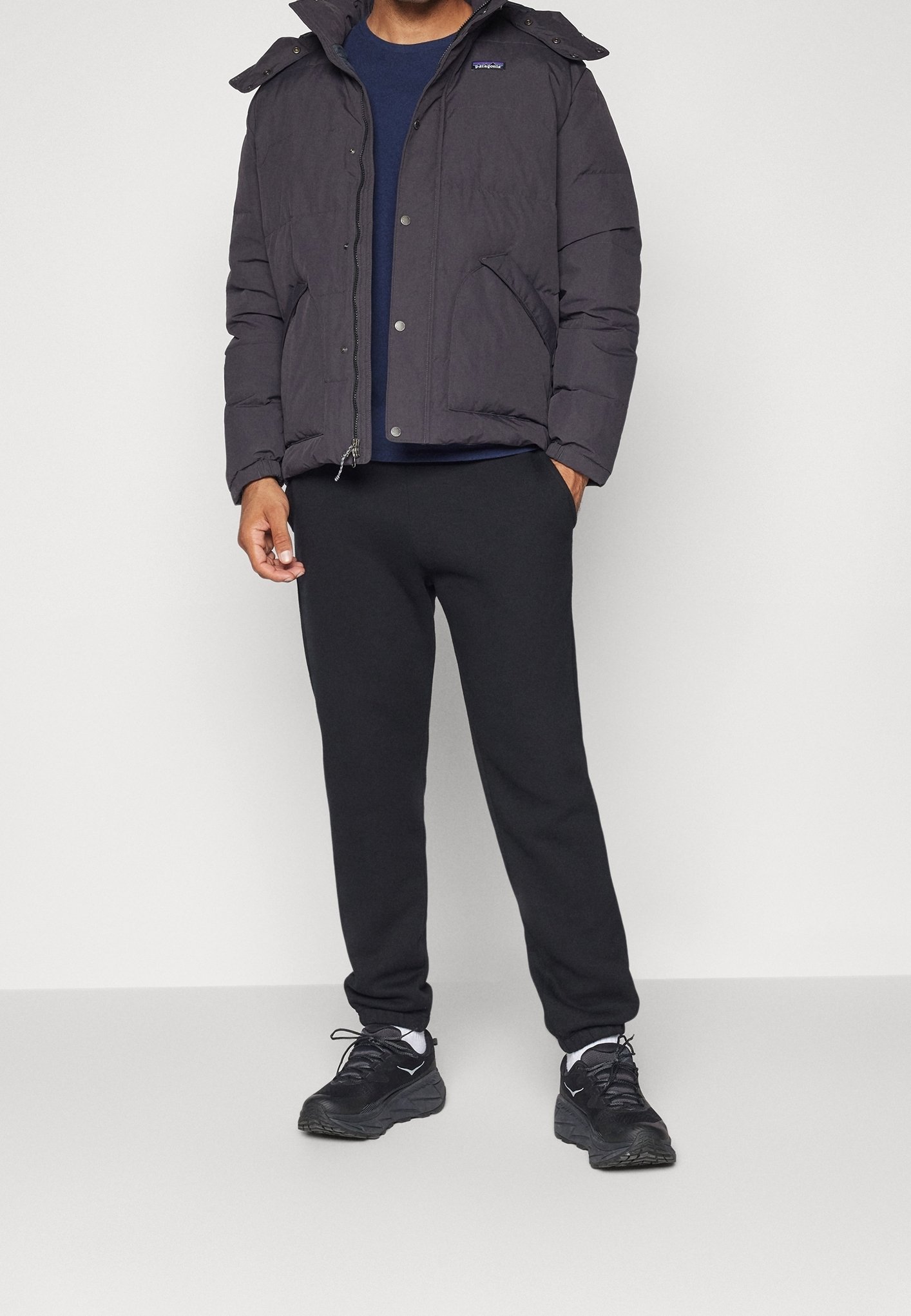 Patagonia Down jacket - black - (Pre-owned) - Zalando