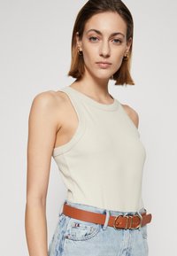 GAP HIGH NECK TANK - Topper - beige