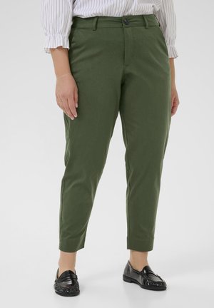 LEANA - Chino - forest night