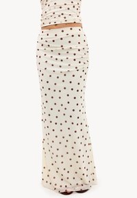 Non sélectionné, offwhite dots big