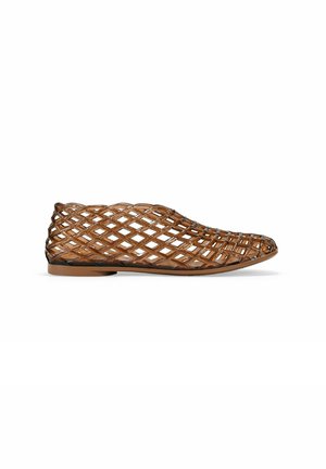Zapatos sin cordones - marron