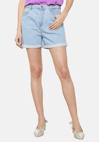 HIGH WAISTED - Kratke hlače iz džinsa - blue bleached