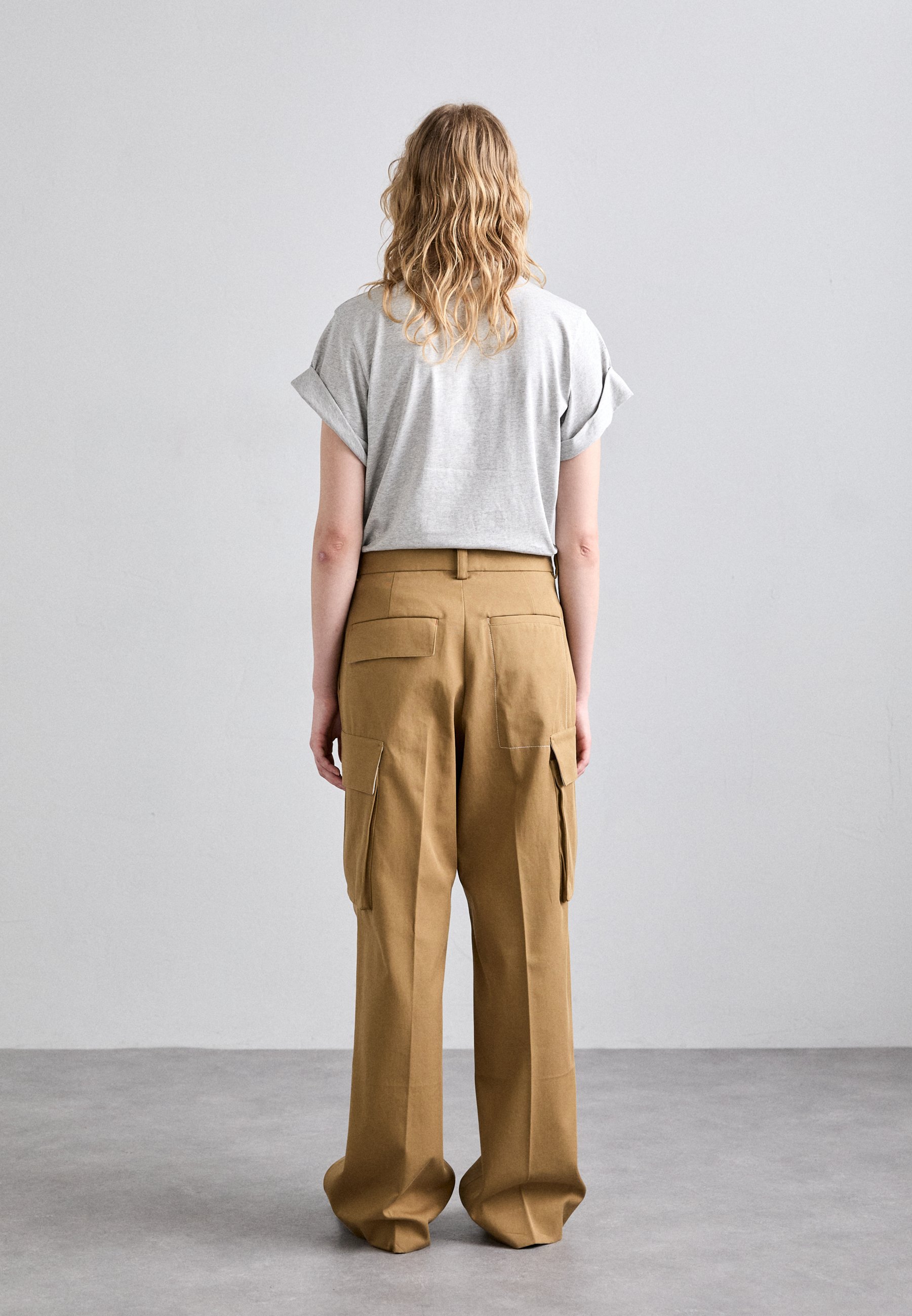 パンツ VICTORIA BECKHAM Cargo pants Beige ベージュ系 Victoria Beckham(ヴィクトリアベッカム) パンツ