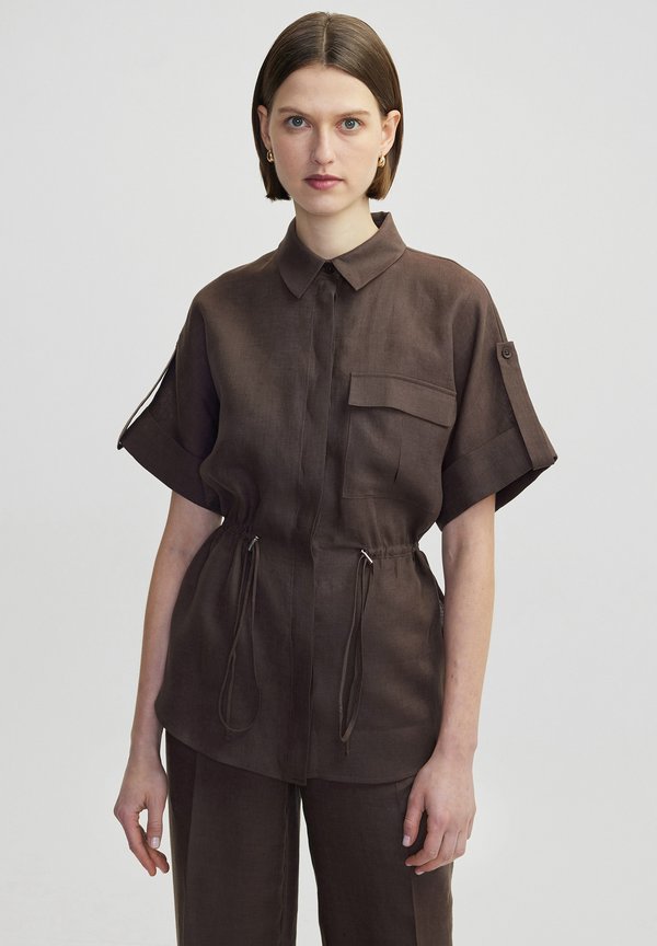 ADJUSTABLE WAIST - Hemdbluse