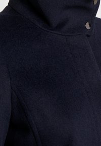 Esprit Collection Abrigo corto - dark blue