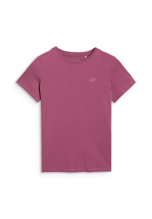 Prosty fioletowy bawełniany t-shirt z krótkim rękawem, okrągłym dekoltem i małym białym logo "4F" na lewej piersi.