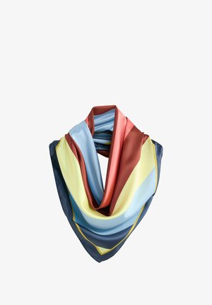 Zijden sjaal met een geometrisch ontwerp in felle kleuren: rood, blauw, geel en donker marineblauw, met een soepele textuur en diagonale strepen.