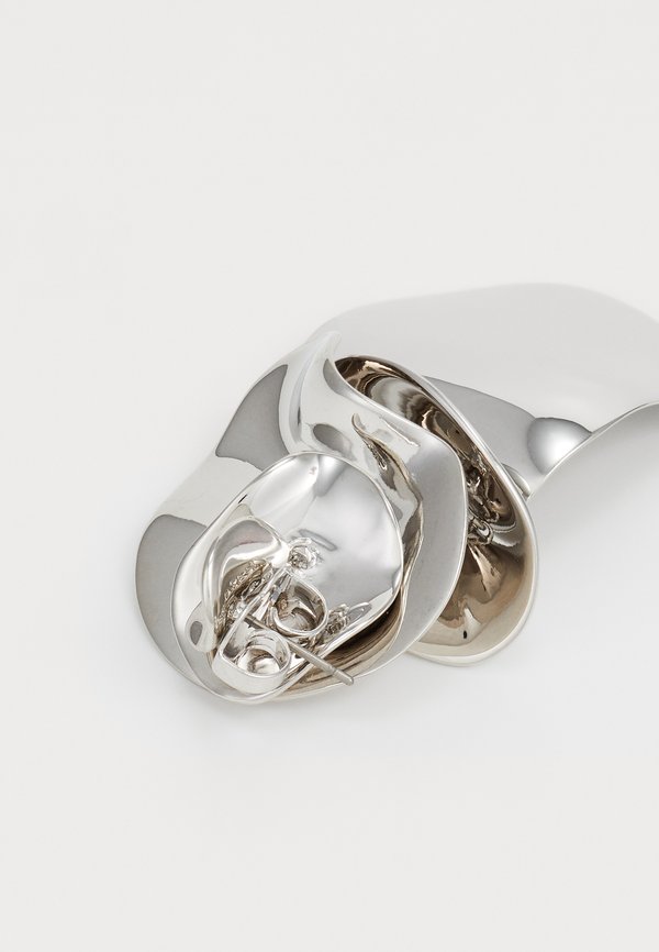 SNACK TIME CHIP EAR - Earrings2