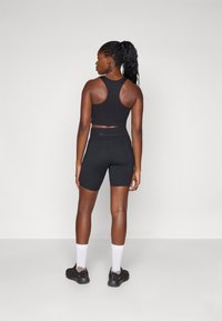 Champion SOFT TOUCH BIKER PANTS - Tajice - black