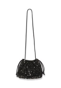 Bolsa de drawstring negra con lentejuelas, con una correa larga y delgada. Superficie texturizada con lentejuelas brillantes, que le otorgan un aspecto brillante. Forma suave y redondeada.