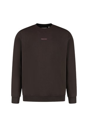 Dunkelbrauner Rundhalsausschnitt-Sweatshirt mit gerippten Bündchen und Saum, versehen mit dem kleinen rosa Text "PURE PATH", der mittig auf der Brust platziert ist.