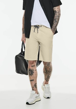 Street One MEN Shorts - braun