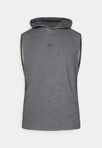 Felpa senza maniche in tessuto grigio scuro, con tasca a marsupio frontale e un logo discreto sul petto. Texture morbida con vestibilità rilassata.
