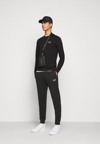 EA7 Emporio Armani Felpa - black / gold