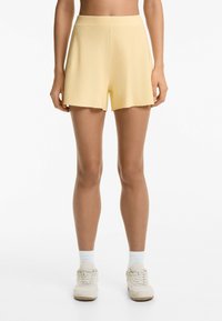 OYSHO RIB-KNIT - Šortky - yellow