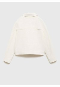 Giacca corta bianca e testurizzata con collo, maniche lunghe e dettaglio sfrangiato sul retro. Tessuto liscio con accenti a coste.