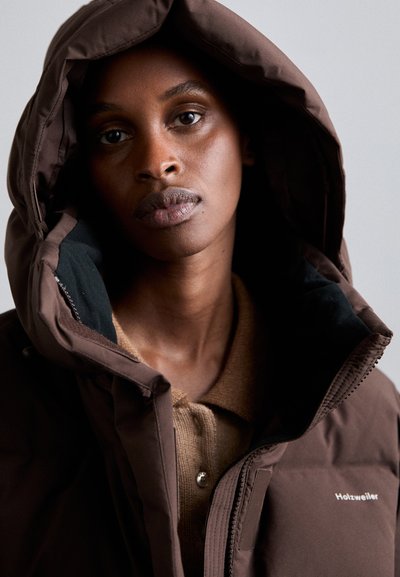 Holzweiler BESSEGGEN JACKET - Dunjacka - dark brown