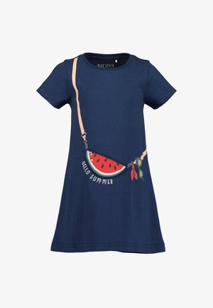 Navy-blaues Kurzarmkleid mit einem Wassermelonenmotiv und dem Text "Hallo Sommer", das eine leichte Trägergestaltung für zusätzliche Details aufweist.