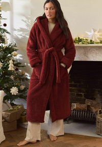 Next Bademantel - rust red