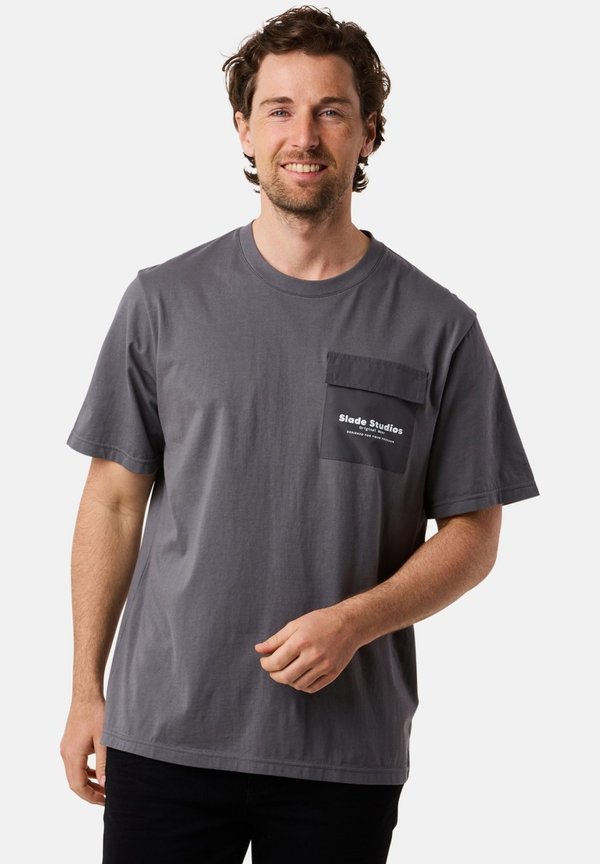 POCKET TEE - T-Shirt print