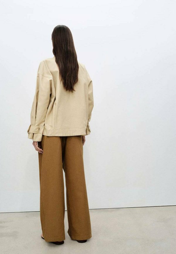 JULIA - Light jacket4